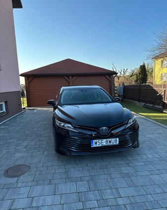 Toyota Camry cena 109900 przebieg: 85000, rok produkcji 2019 z Sierpc małe 191